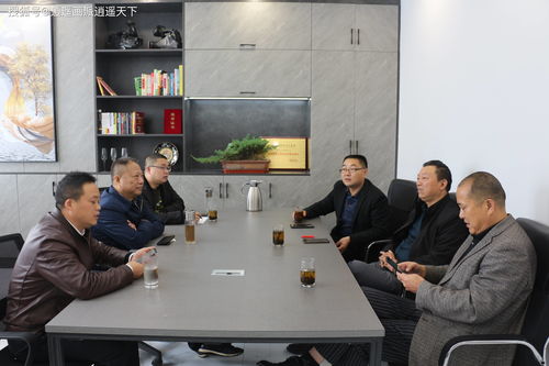 逍遙畫派創始人袁竹應邀赴四川世佳文化傳媒交流企業文化與藝術交融之道